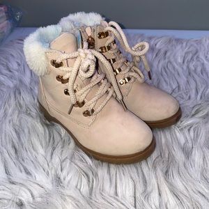 Boots for Girl
